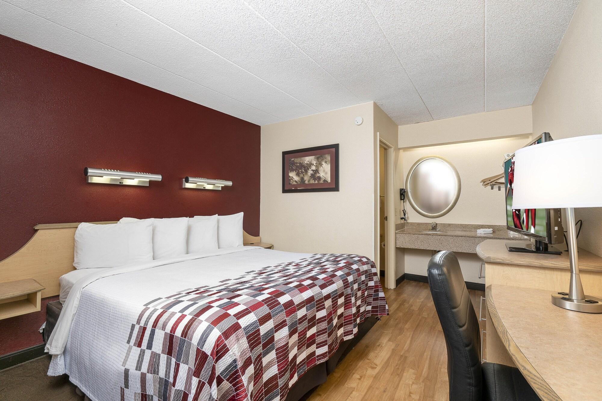 Red Roof Inn Columbus - Ґров-Сіті Екстер'єр фото