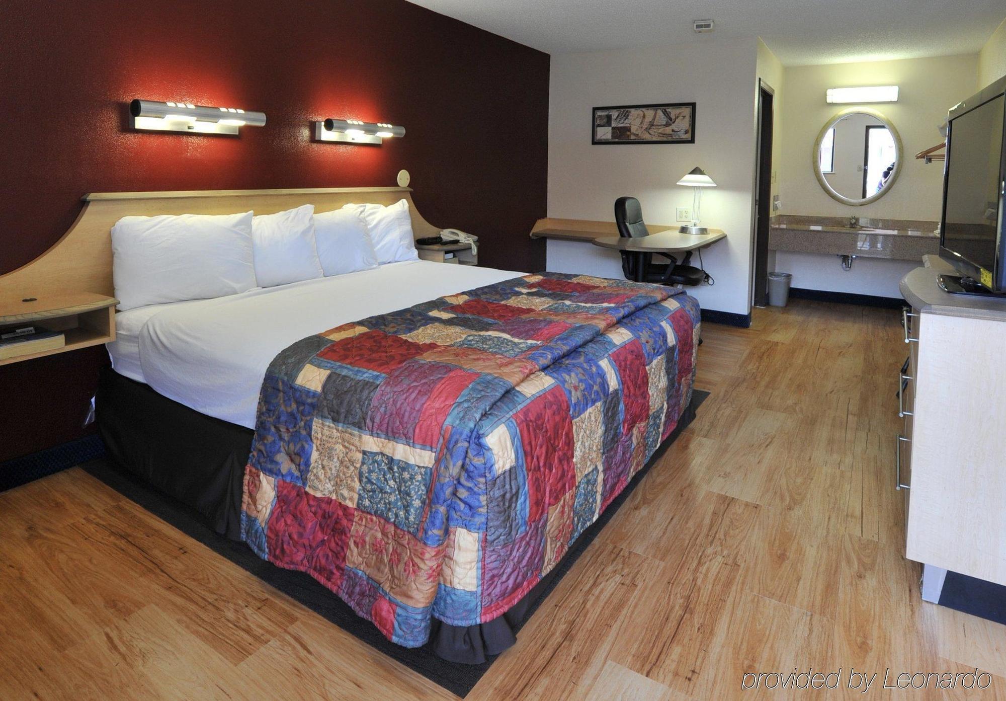 Red Roof Inn Columbus - Ґров-Сіті Екстер'єр фото